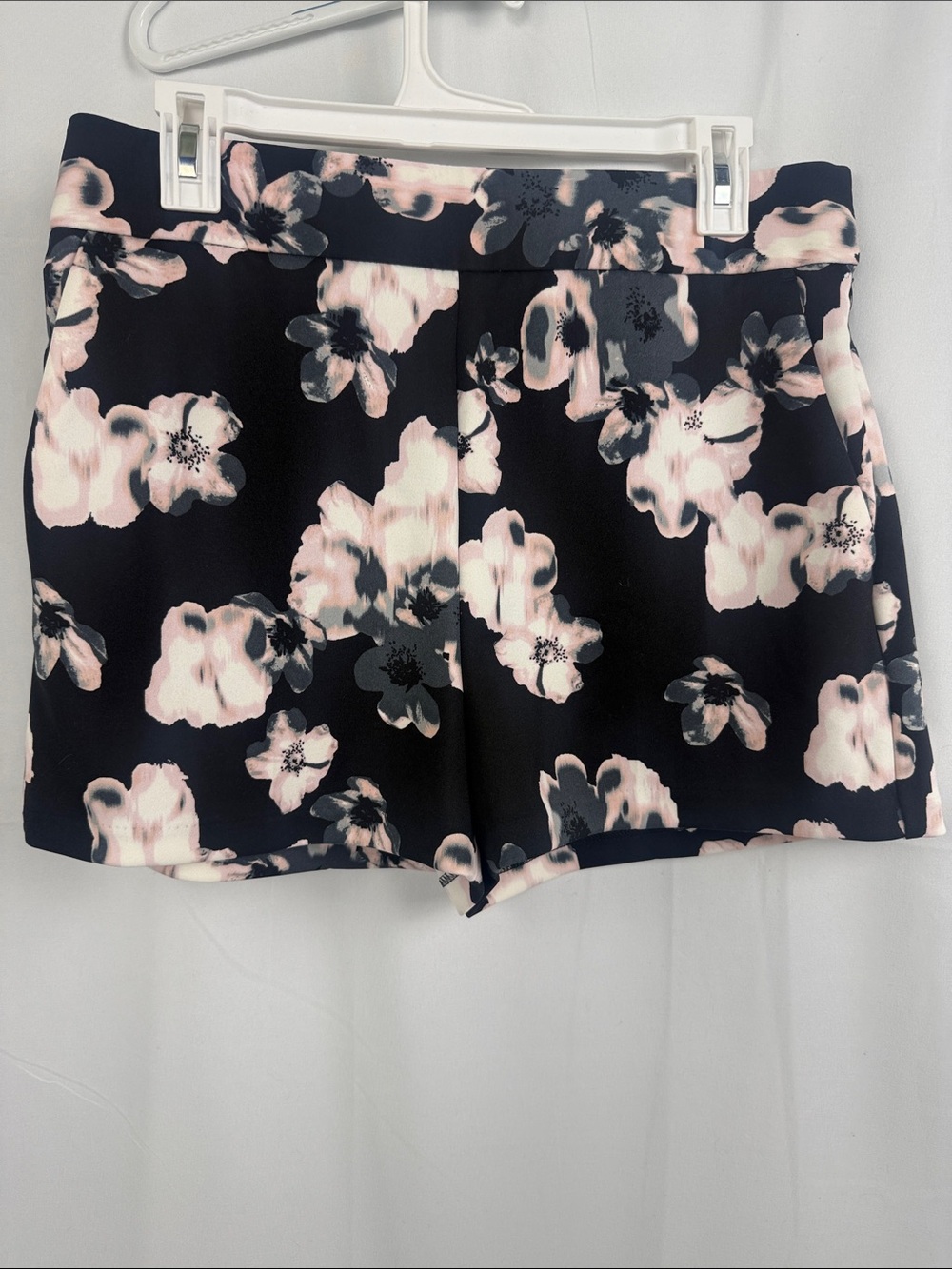 Express Floral High Waist Women’s Shorts - Black & Pink with side zipper